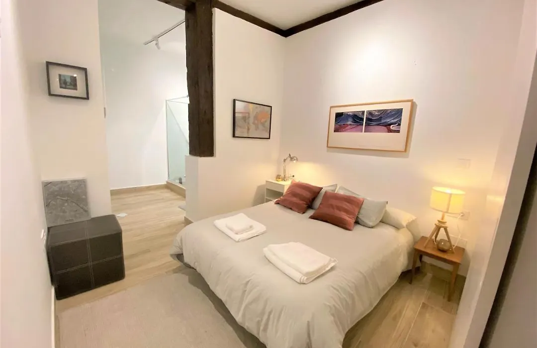 Opera-Suites Luxury La Boheme, In The Very Center Of Madrid.-1